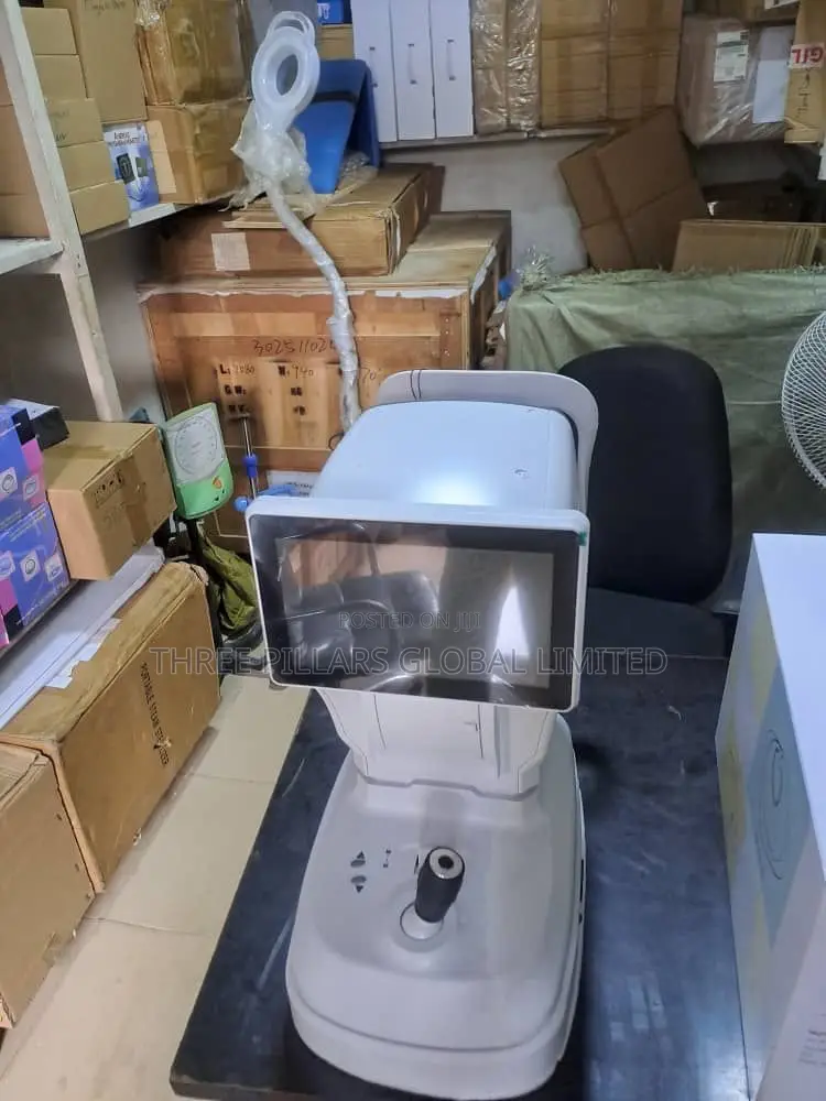 Auto Refractometer