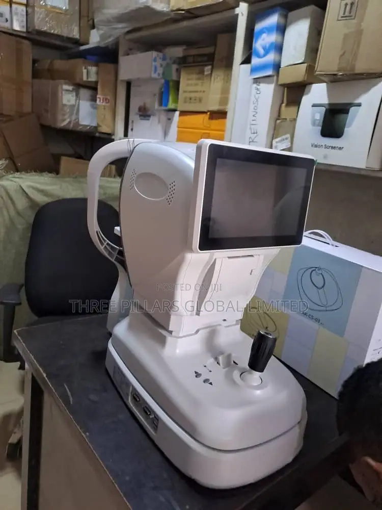 Auto Refractometer