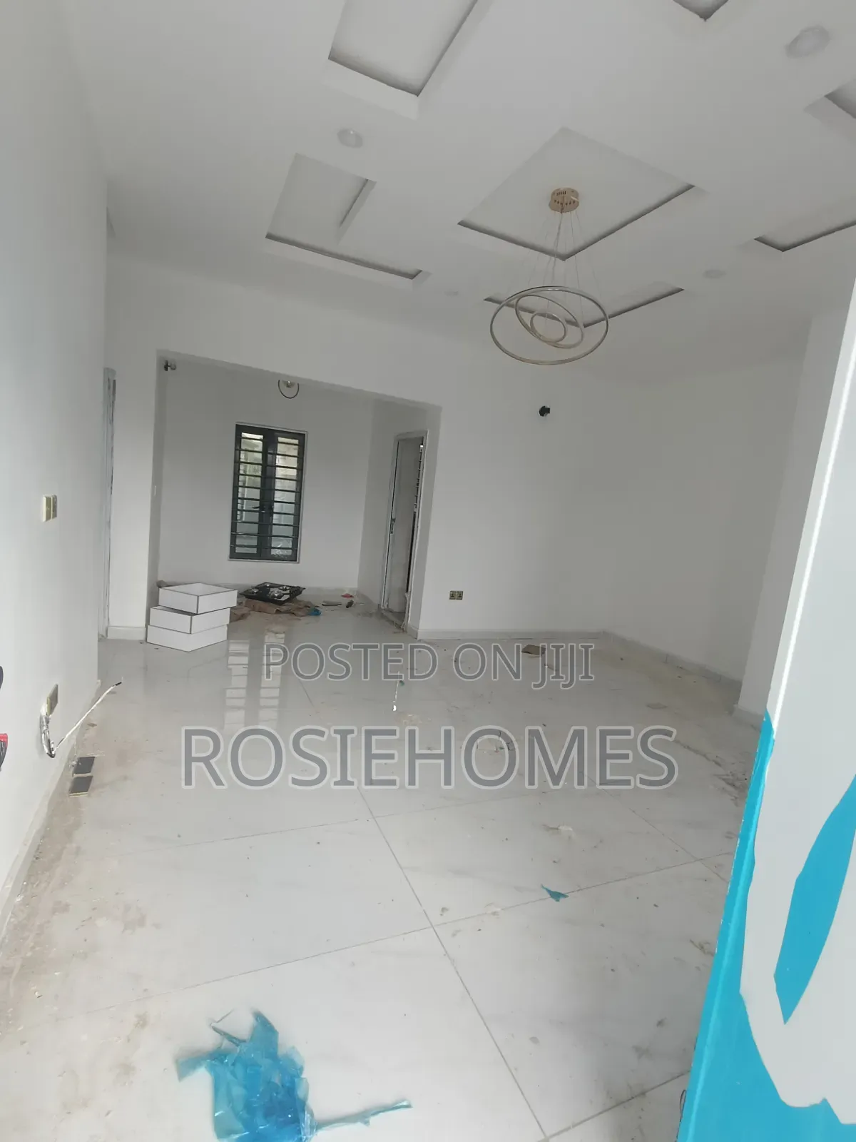 2bdrm Block of Flats in Lights Estate, Lakowe for rent