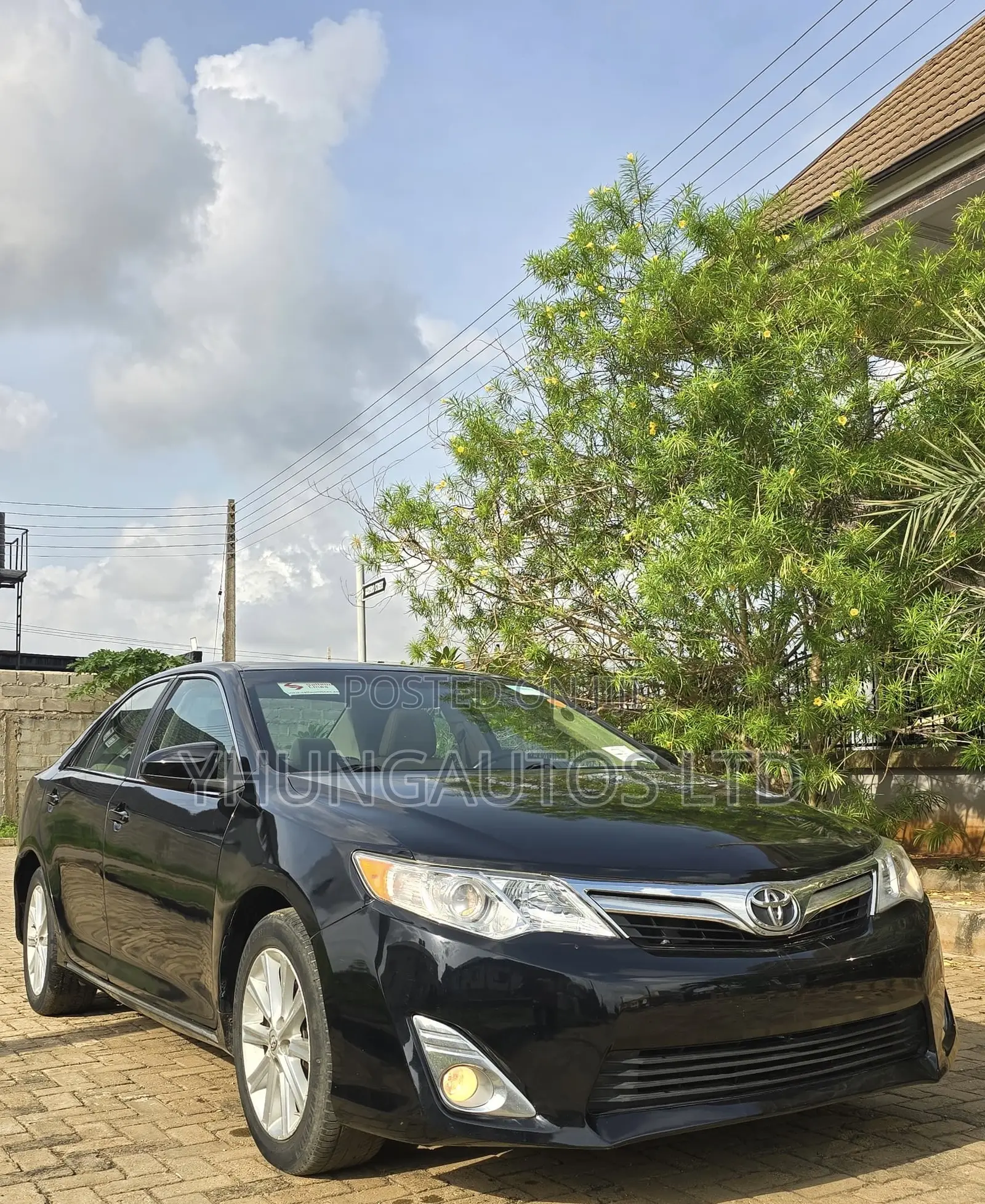 Toyota Camry XLE V6 4dr Sedan (3.5L 6cyl 6A) 2013 Black