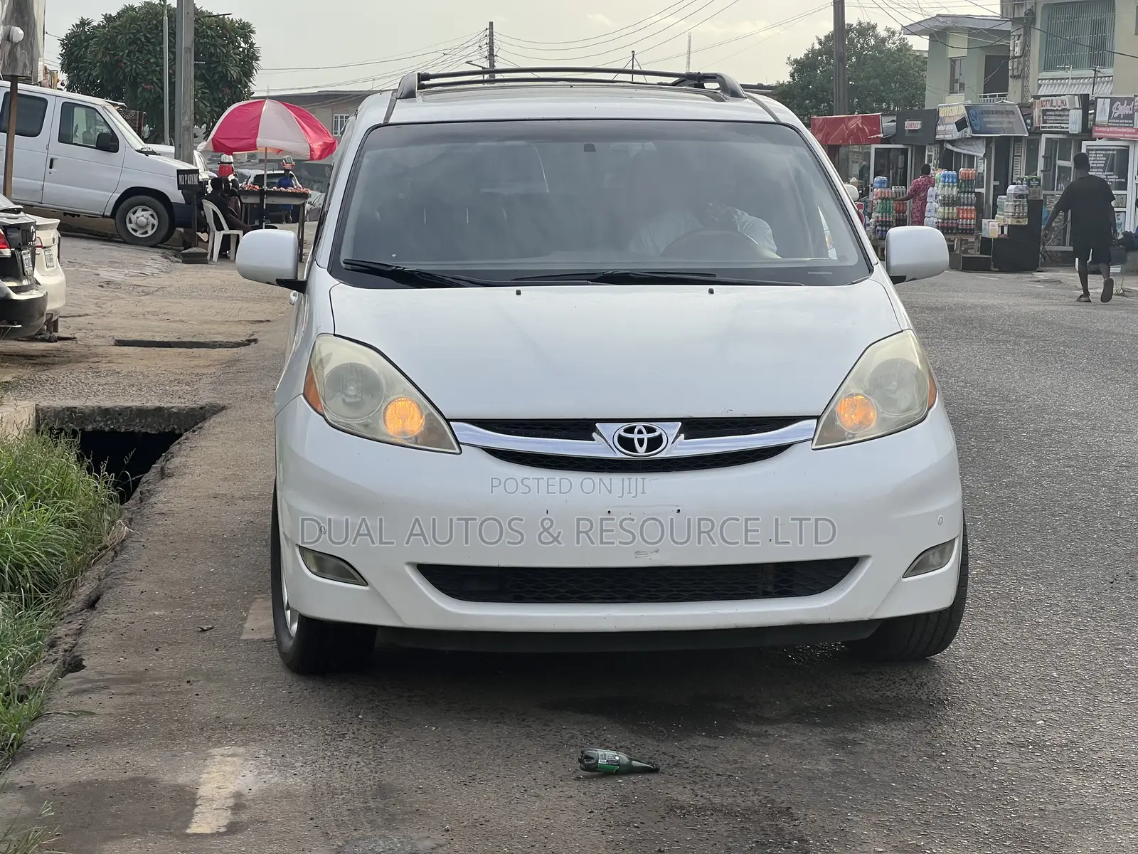 Toyota Sienna XLE Limited AWD 2006 White