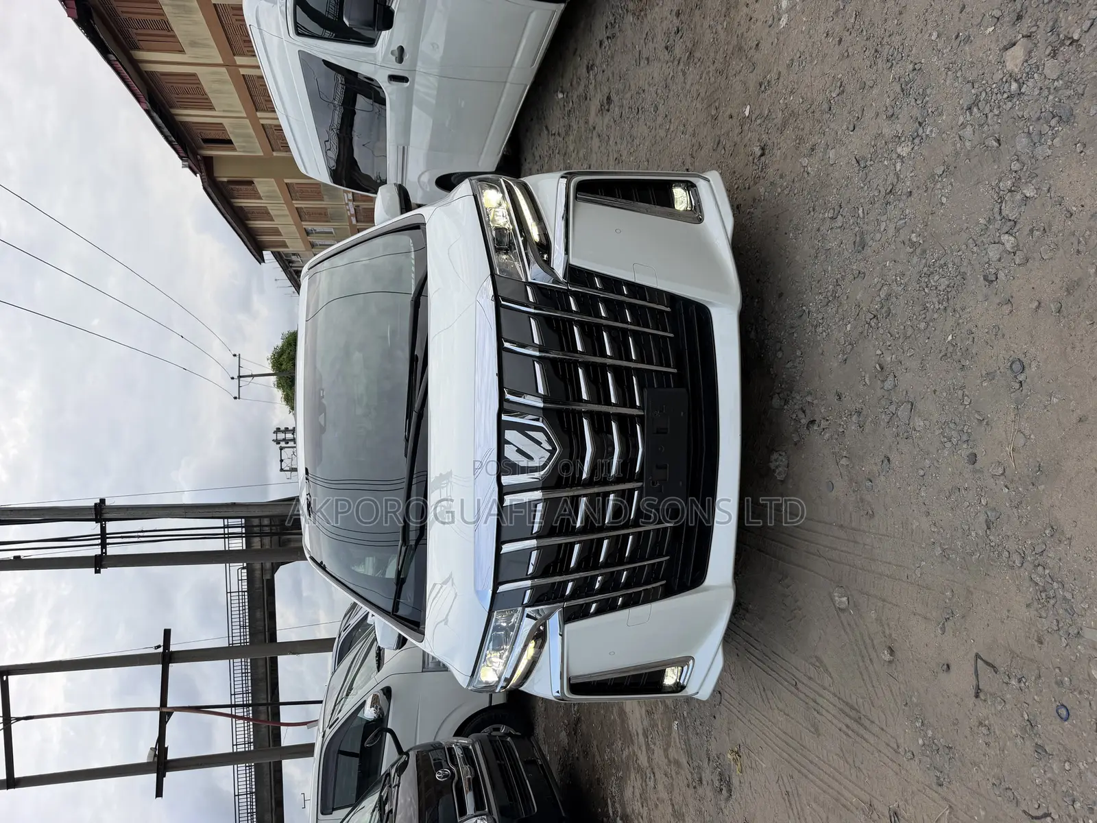 Toyota Alphard 2019 White