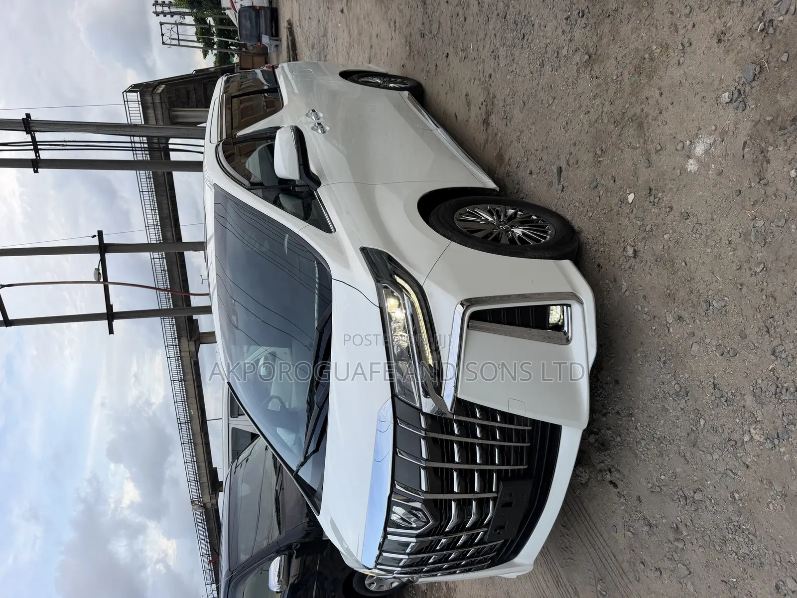 Toyota Alphard 2019 White