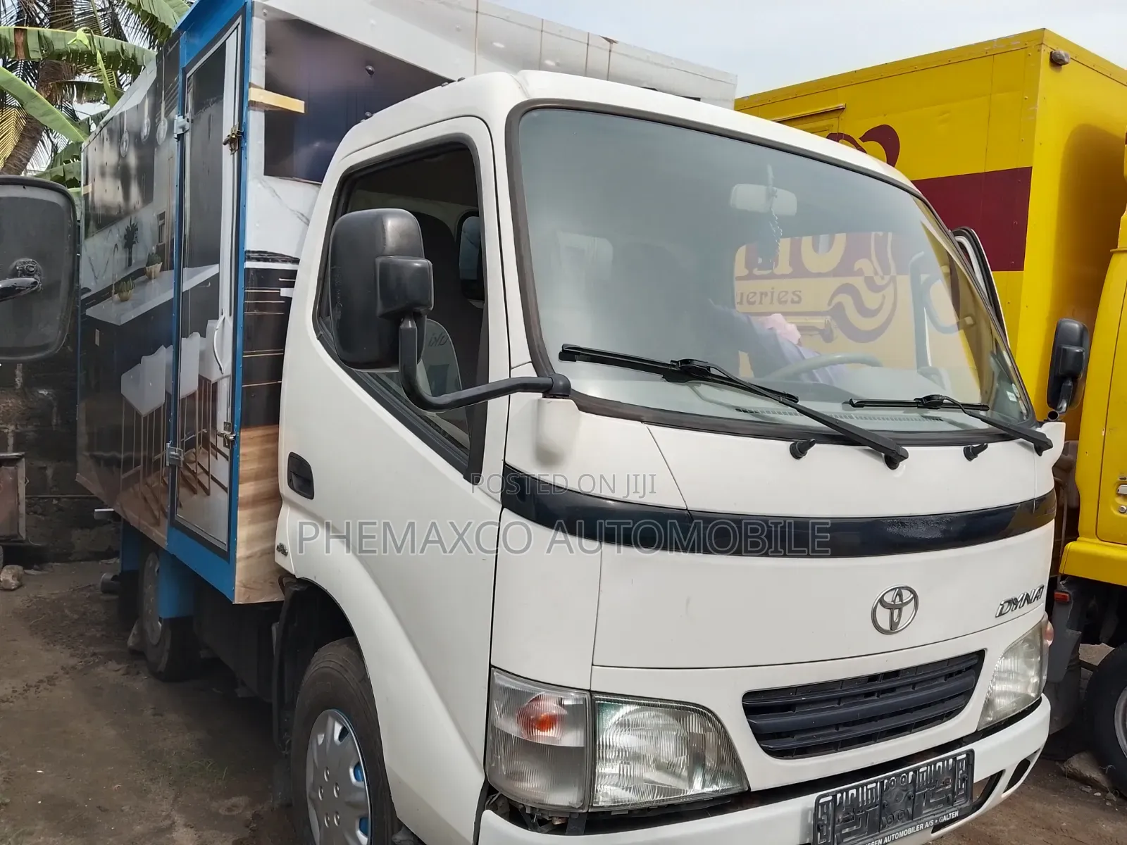Toyota Dyna150 Four Tires Diesel Engine