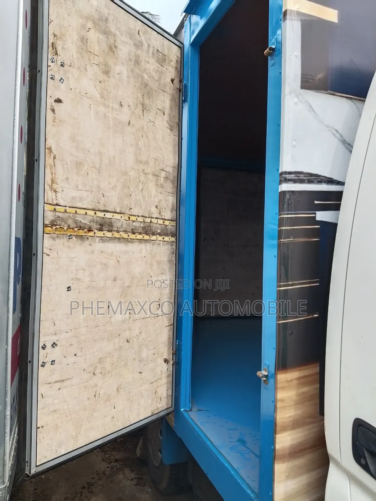 Toyota Dyna150 Four Tires Diesel Engine
