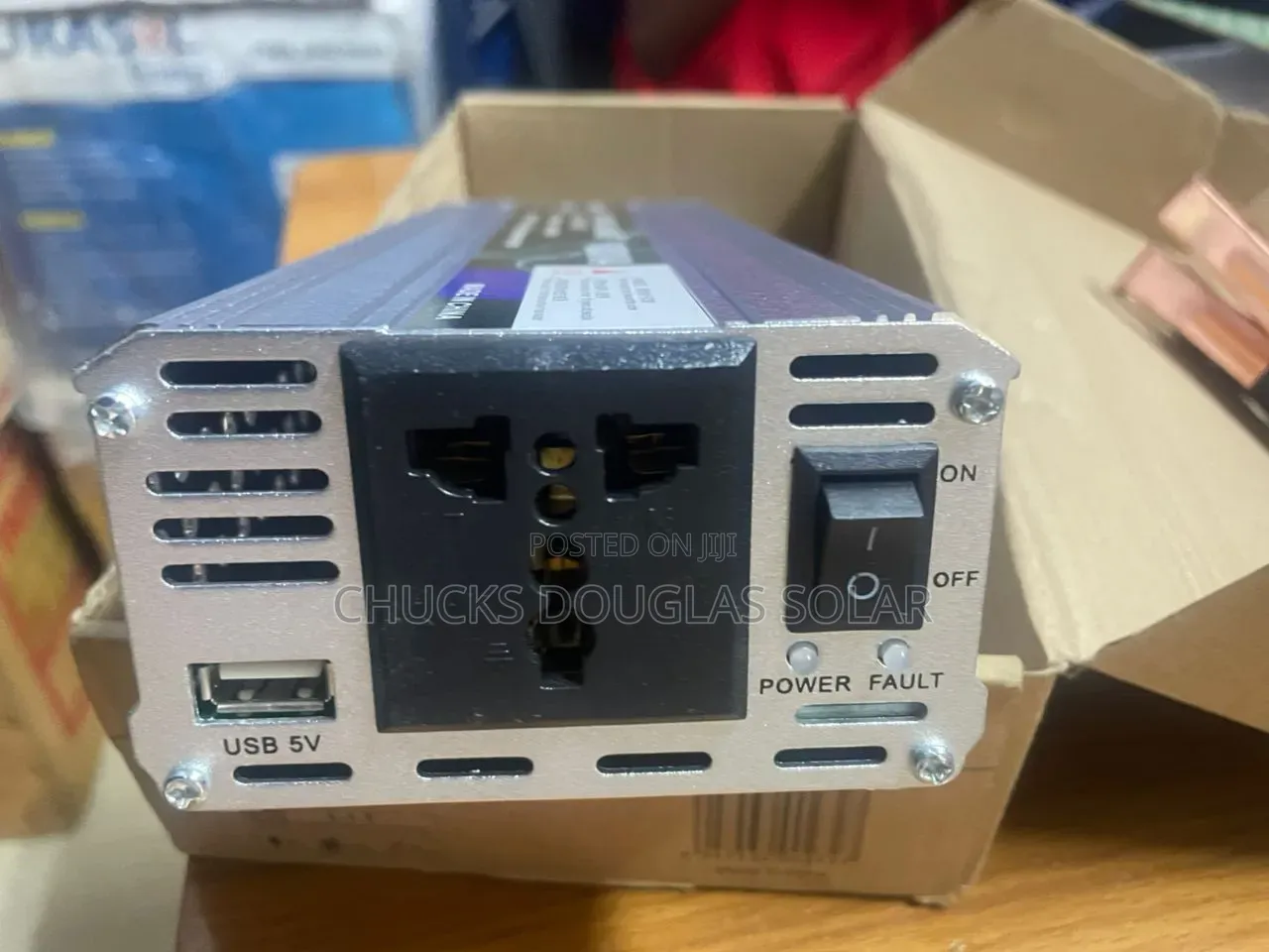 Jongfa 1000w Inverter and Charger