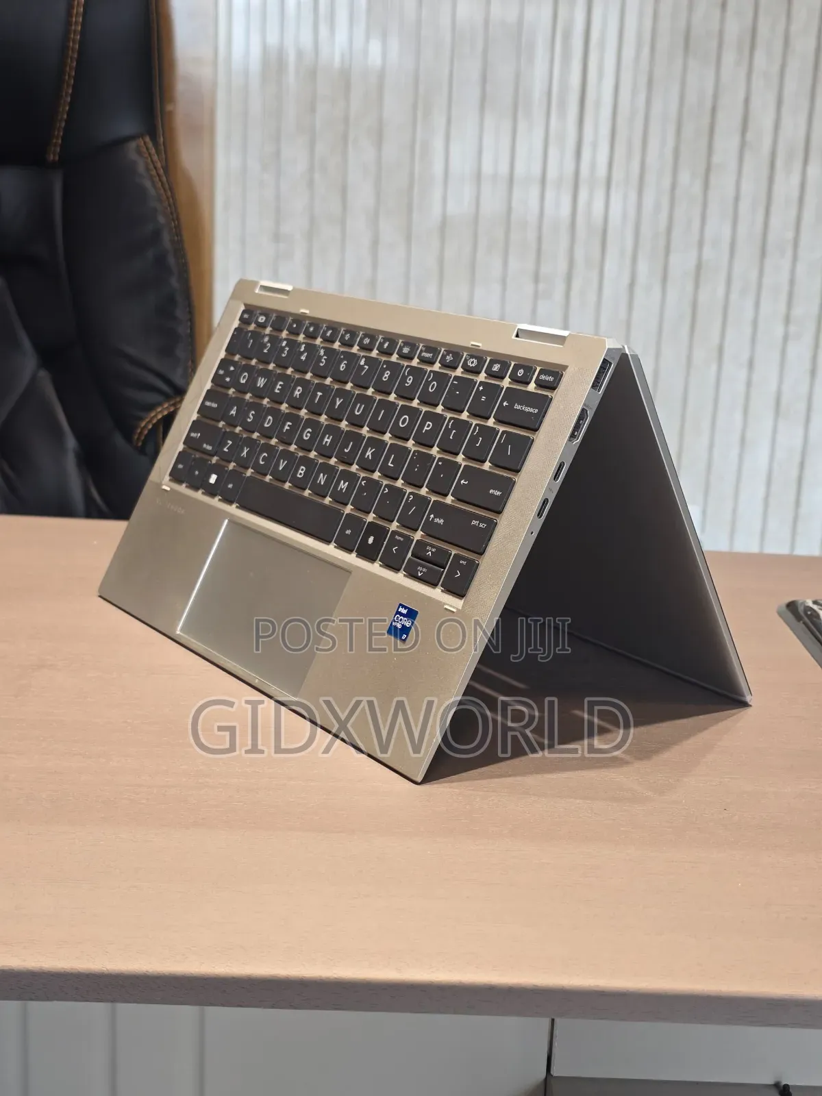 Laptop HP EliteBook x360 1030 G7 16GB Intel Core i7 SSD 256GB