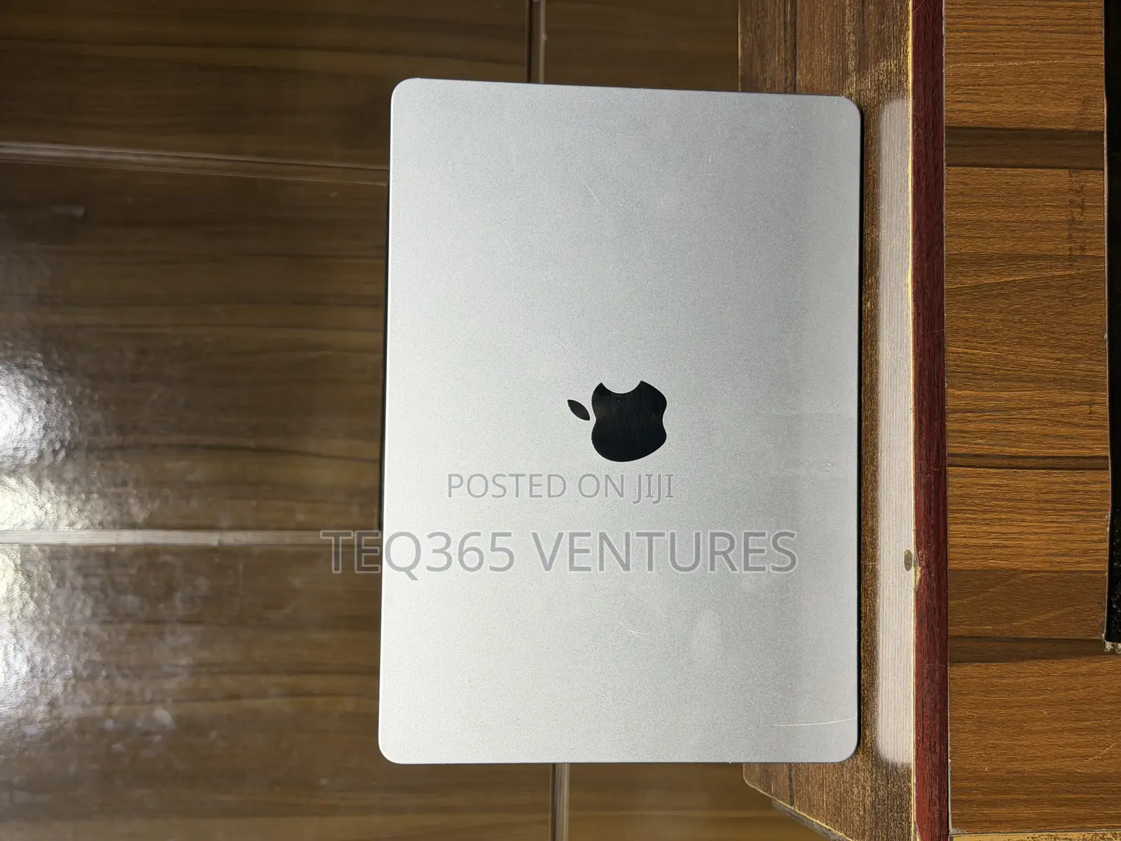 Laptop Apple MacBook Air 2022 M2 16GB Apple M2 SSD 256GB