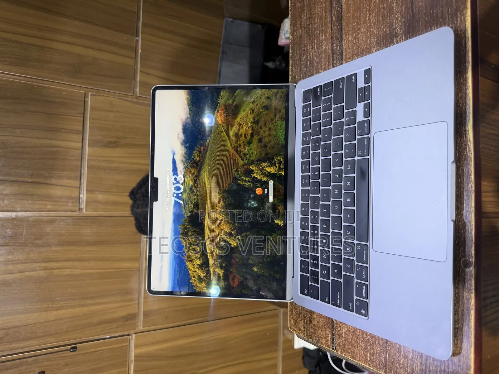 Laptop Apple MacBook Air 2022 M2 16GB Apple M2 SSD 256GB