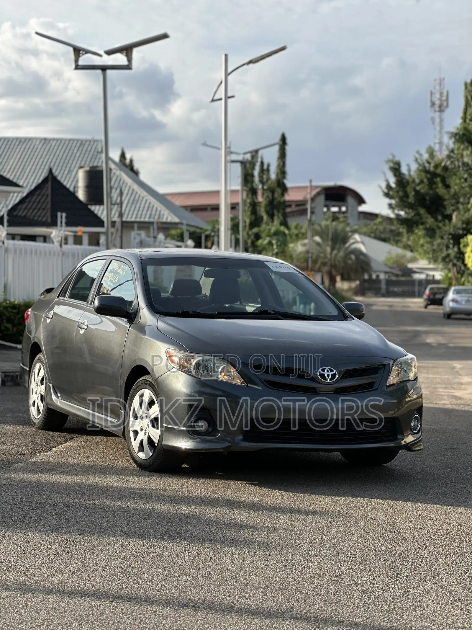 Toyota Corolla S 4dr Sedan (1.8L 4cyl 4A) 2013 Gray