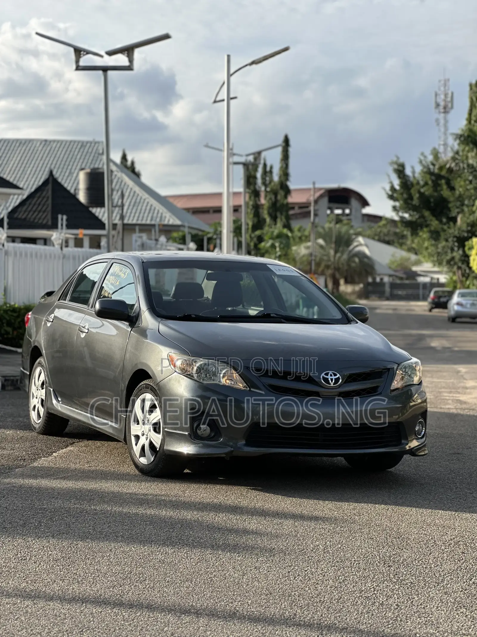 Toyota Corolla S 4dr Sedan (1.8L 4cyl 4A) 2013 Gray