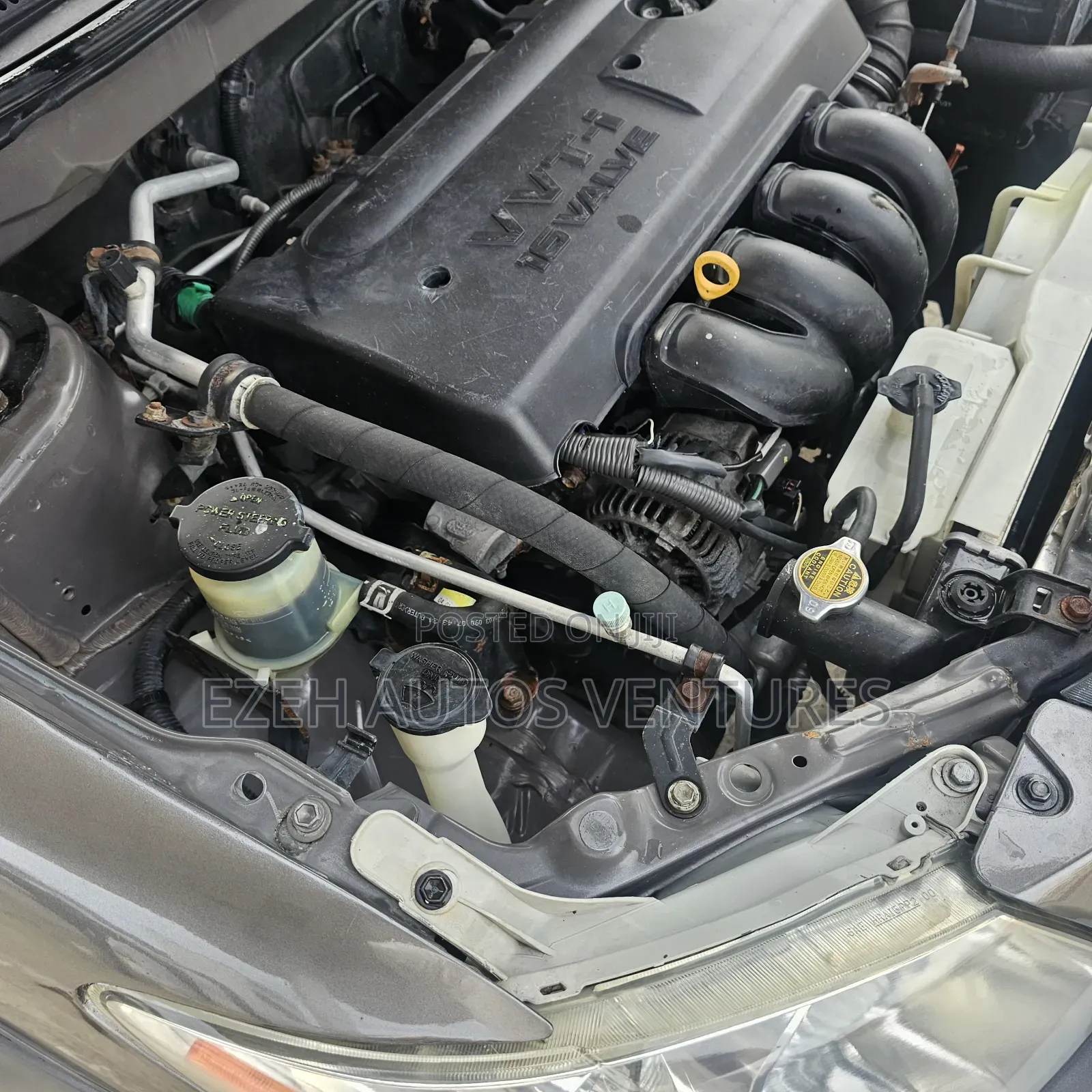 Pontiac Vibe Automatic 2004 Gray