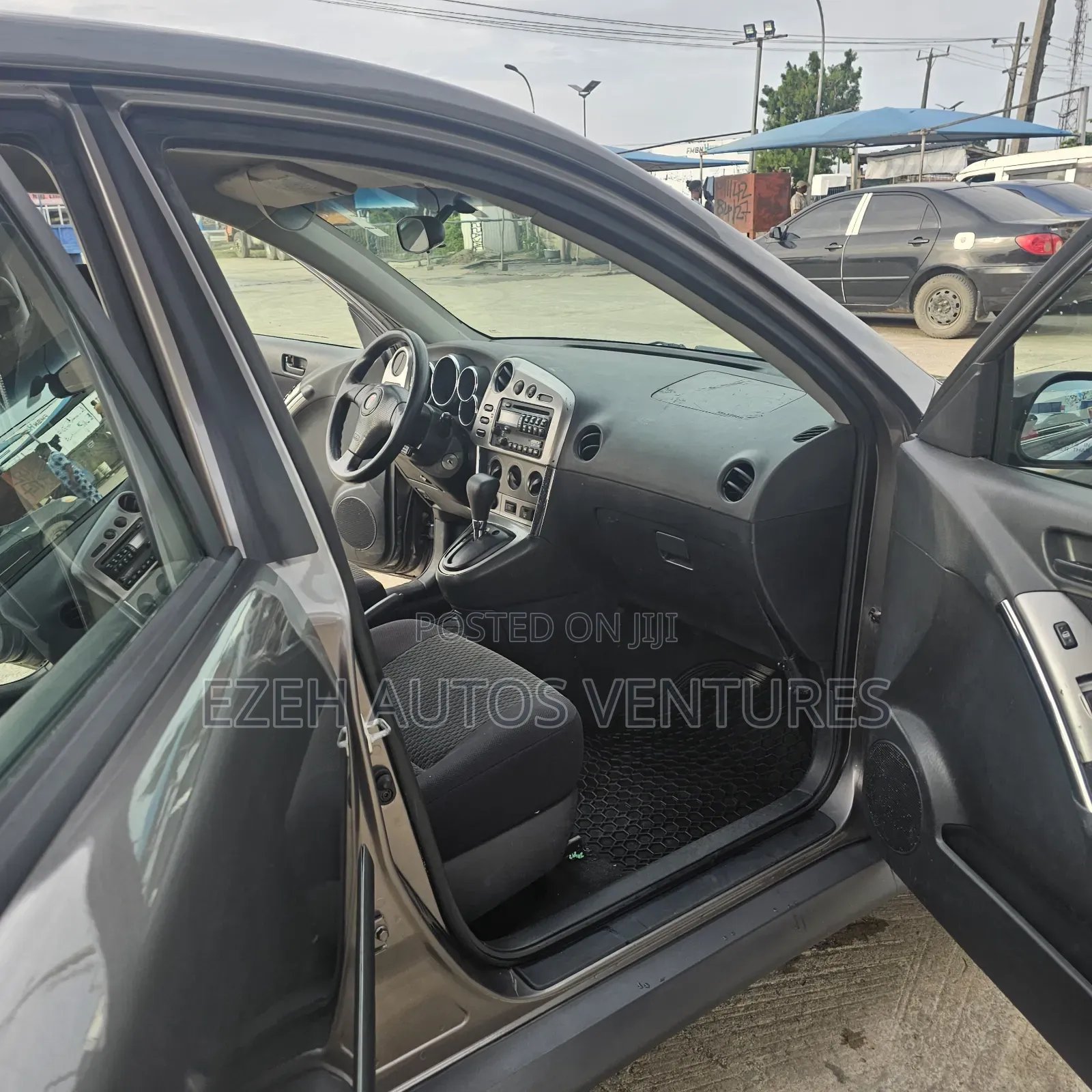 Pontiac Vibe Automatic 2004 Gray