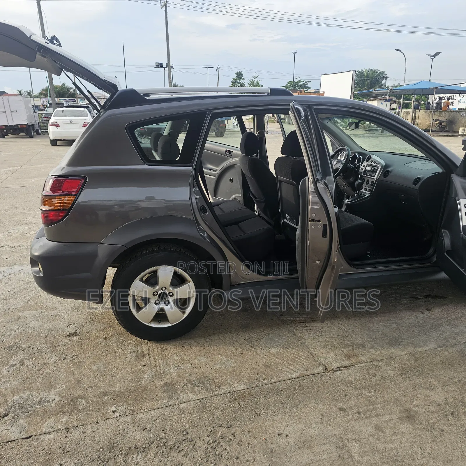 Pontiac Vibe Automatic 2004 Gray