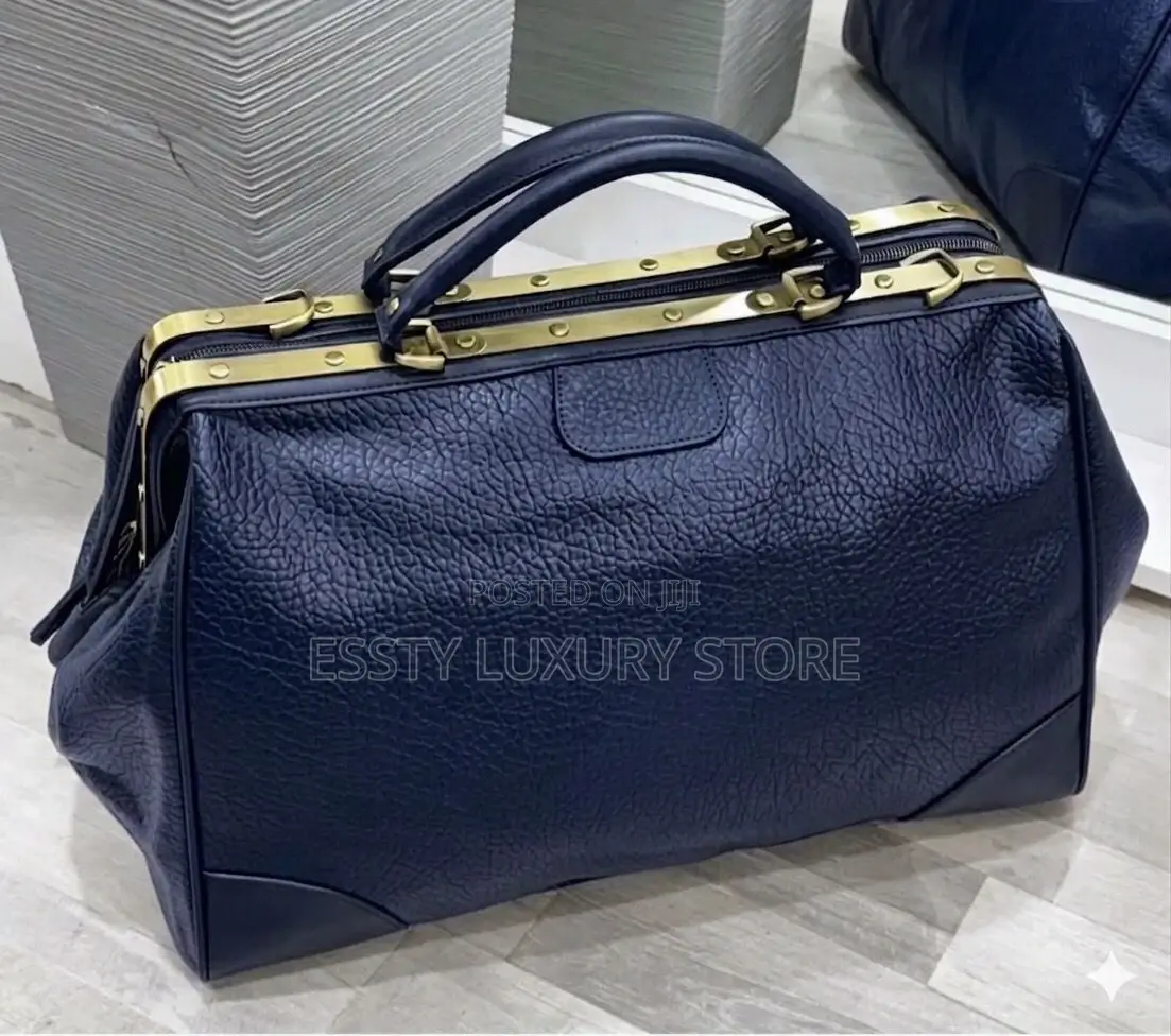 Pure Quality Leather Traveling Duffel Bag Coffee