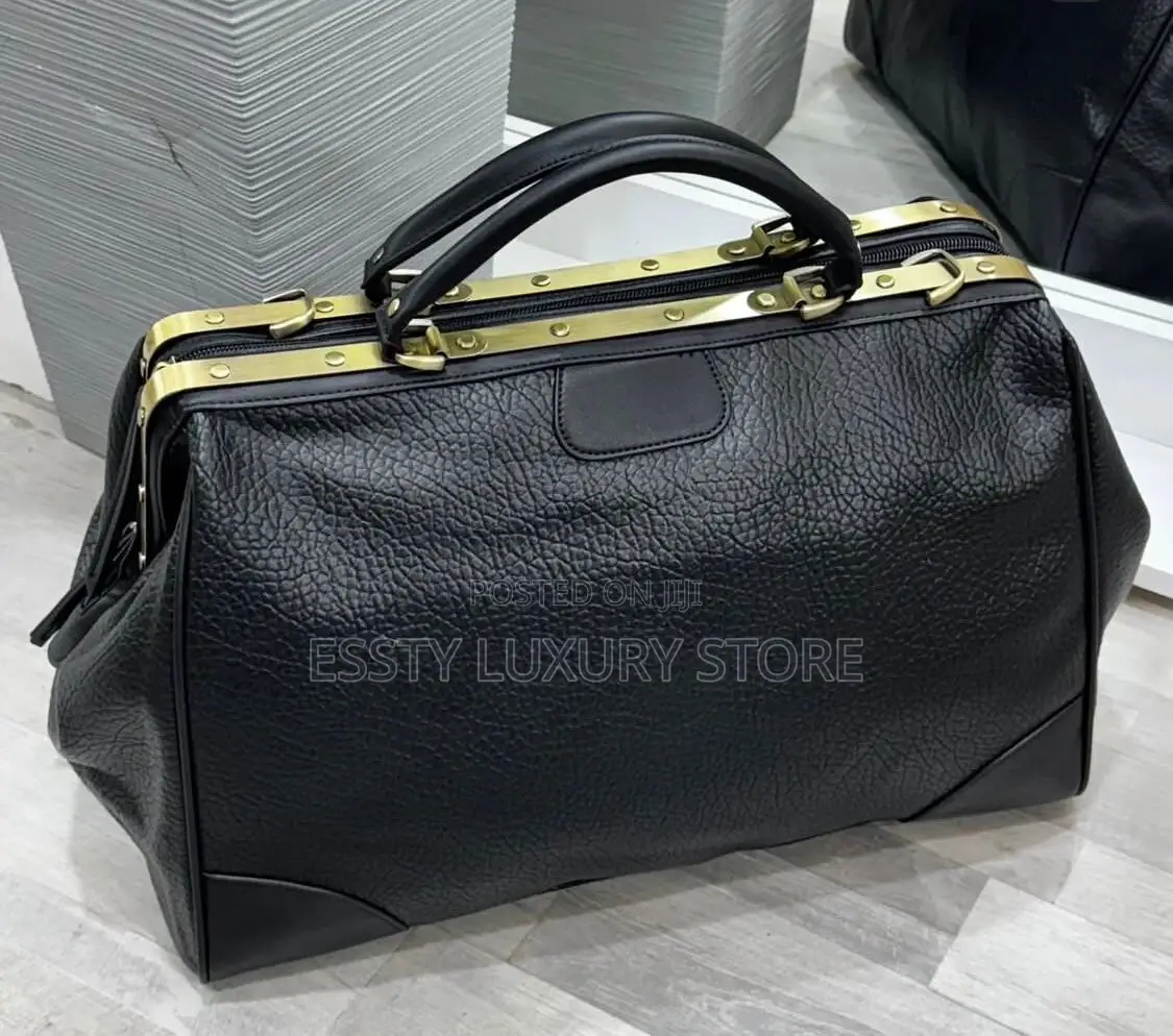 Pure Quality Leather Traveling Duffel Bag Coffee