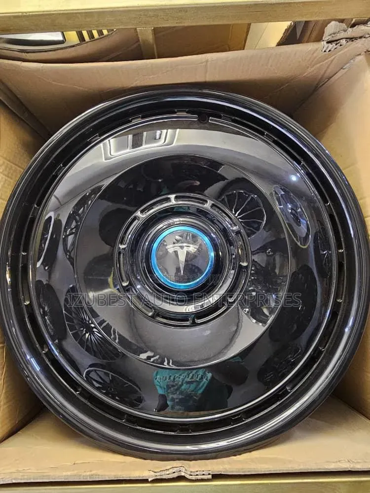 G-Wagon and Tesla Alloyed Rim 22inch