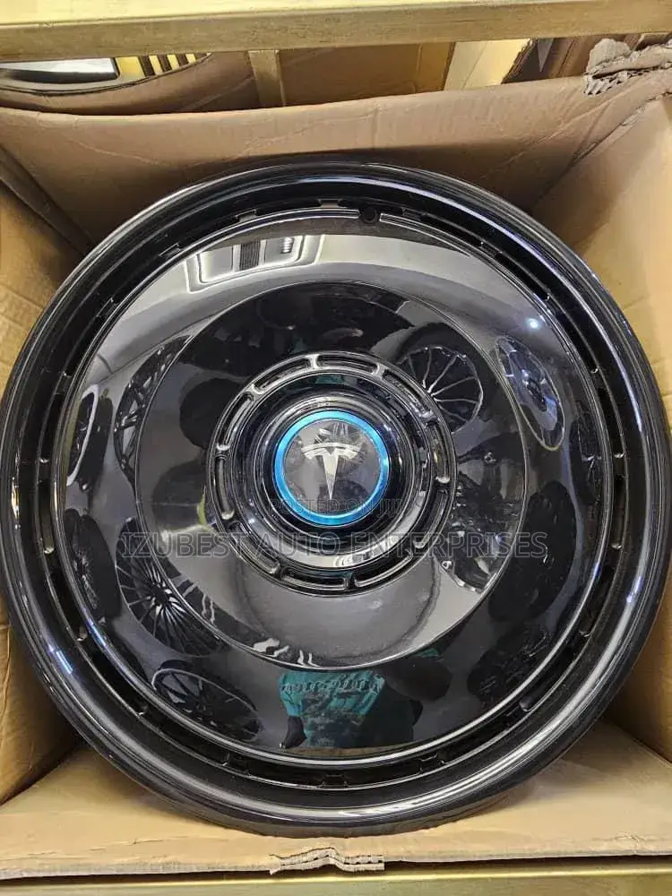 G-Wagon and Tesla Alloyed Rim 22inch