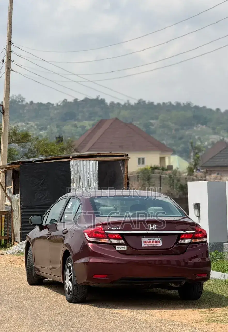 Honda Civic 2015 Maroon
