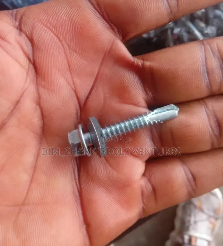 Drilling Screw1-1⁄2(m6)10 Socket