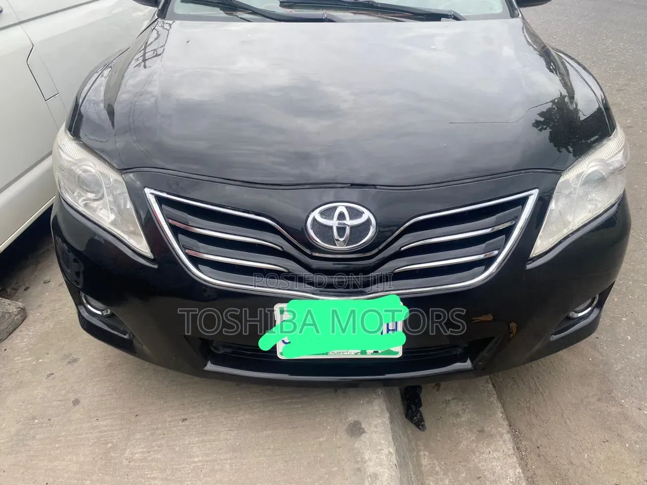 Toyota Camry LE 4dr Sedan (2.4L 4cyl 5A) 2009 Gray