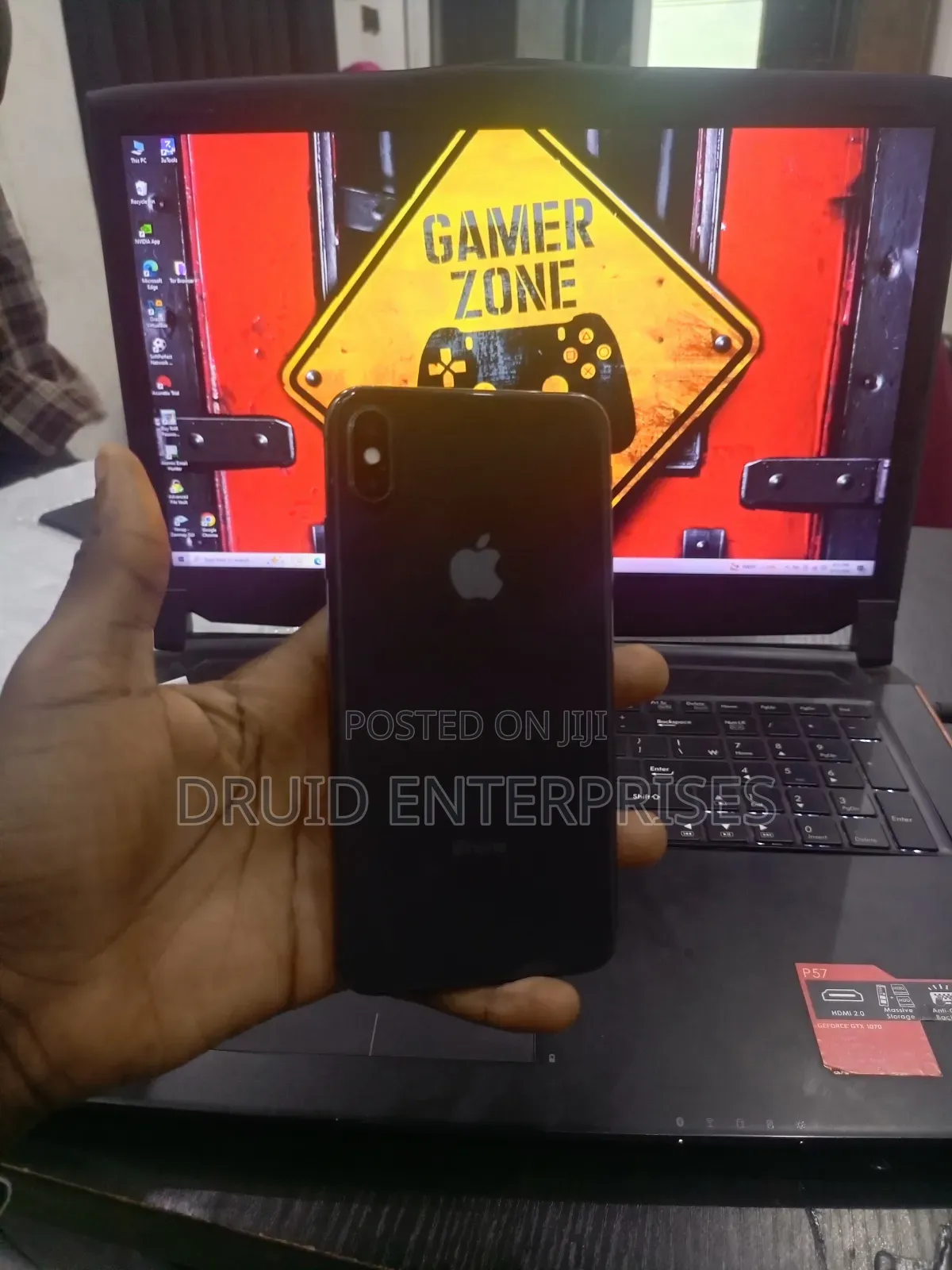 Apple iPhone XS Max 64 GB Black