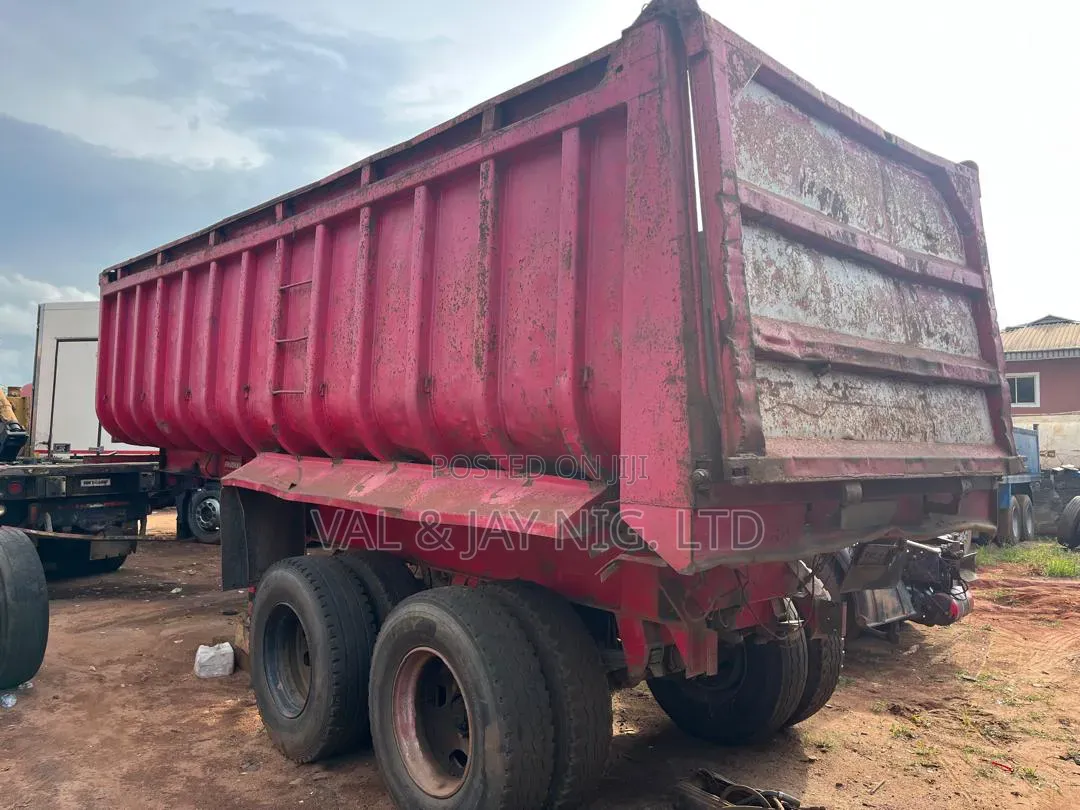 30 - 35 Tons Tipping Trailer Bucket - Foreign Use