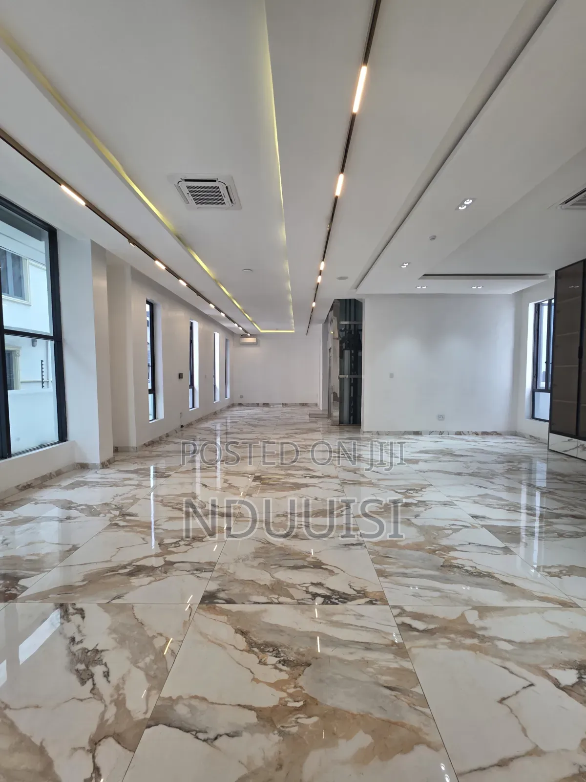 5bdrm Duplex in Pinnock Beach Estate, Osapa london for sale