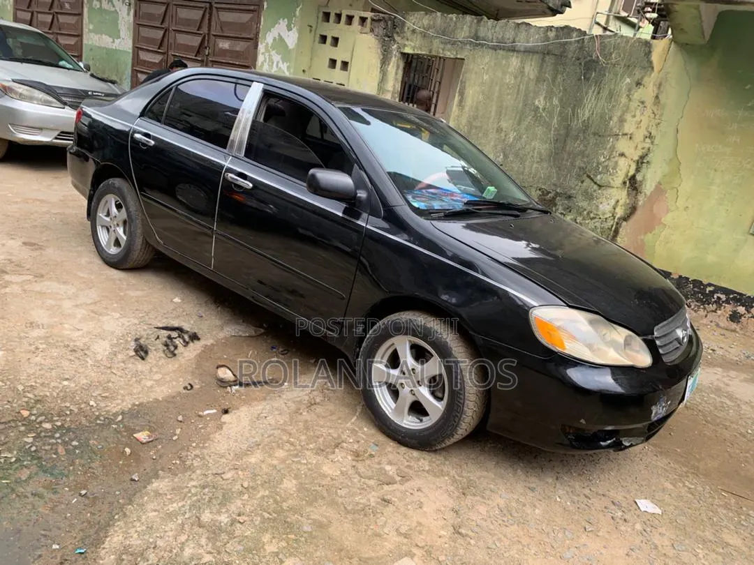 Toyota Corolla 2005 Black