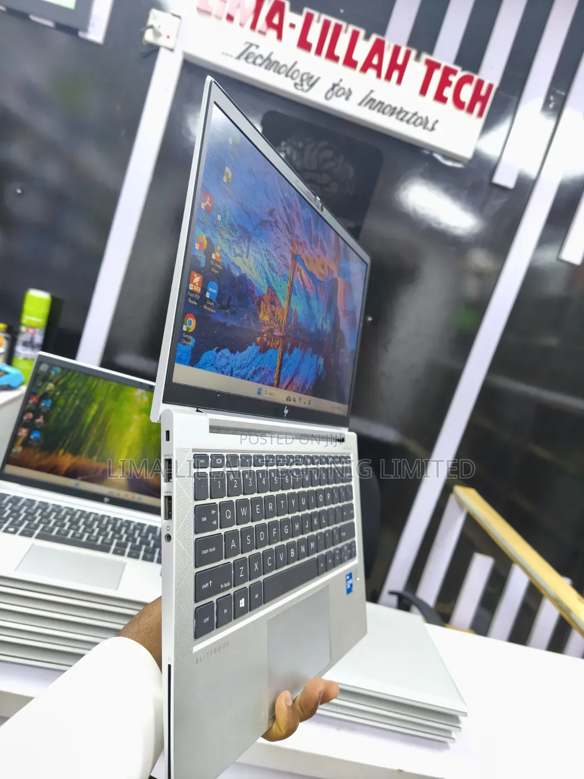 Laptop HP EliteBook 830 G8 16GB Intel Core i7 SSD 512GB