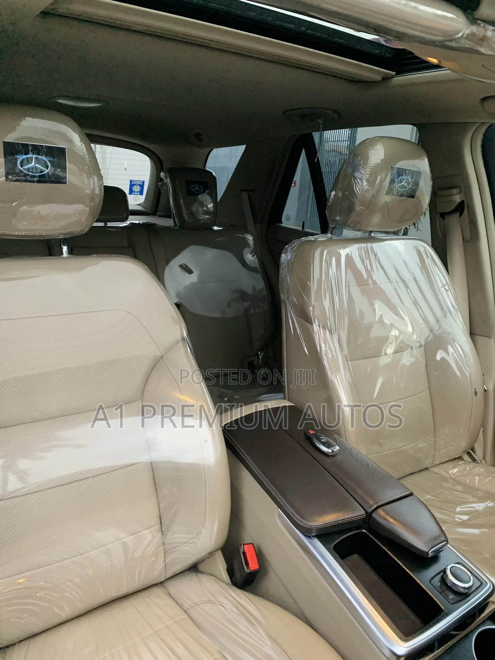 Mercedes-Benz M Class ML350 4MATIC 4dr SUV AWD (3.5L 6cyl 7A) 2015 Blue