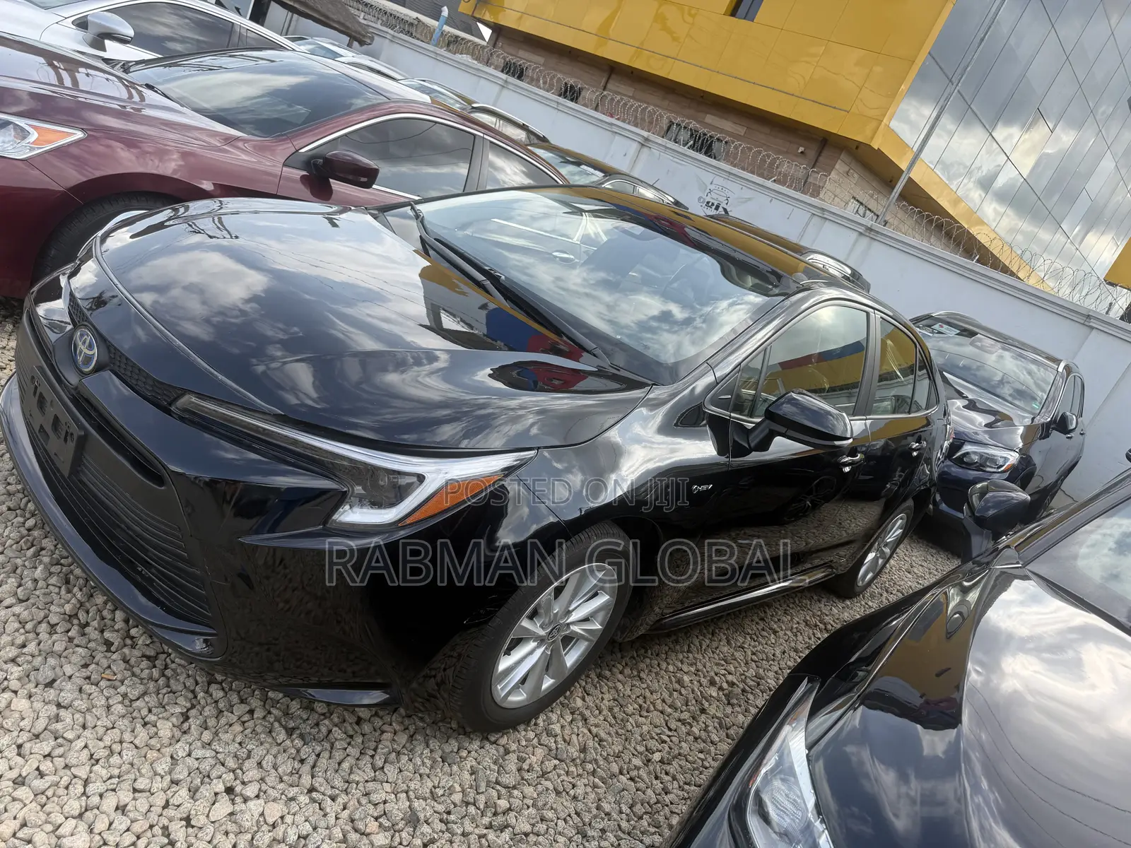 Toyota Corolla Hybrid LE 2025 Black