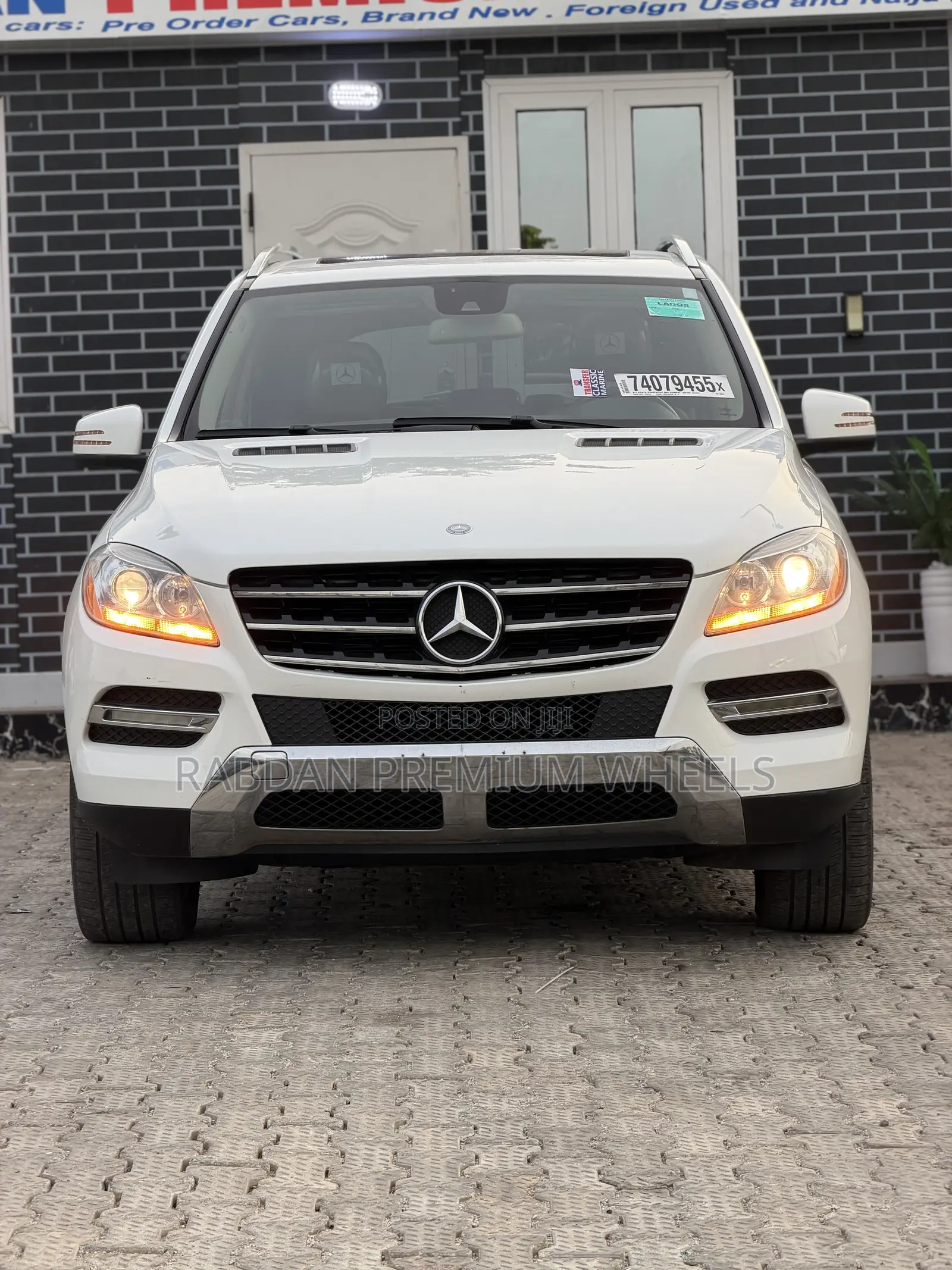 Mercedes-Benz M Class ML350 4MATIC 4dr SUV AWD (3.5L 6cyl 7A) 2015