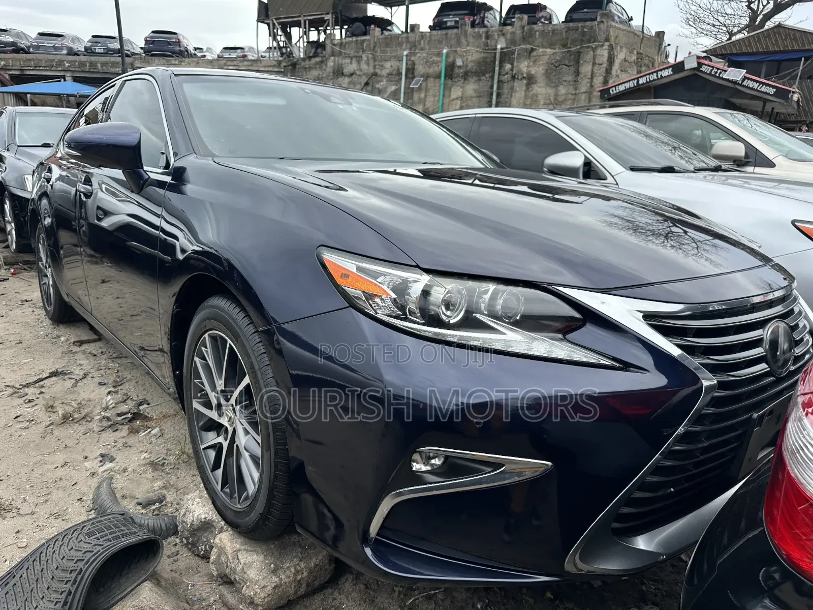 Lexus ES 350 FWD 2016 Blue