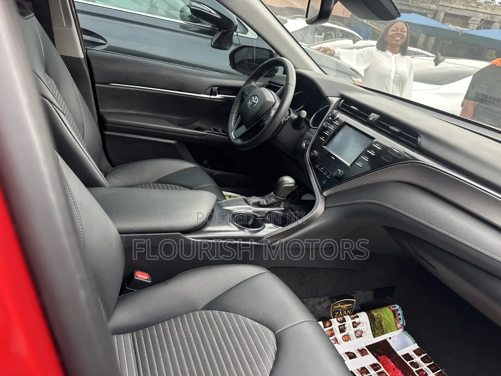 Toyota Camry SE 2021 Maroon