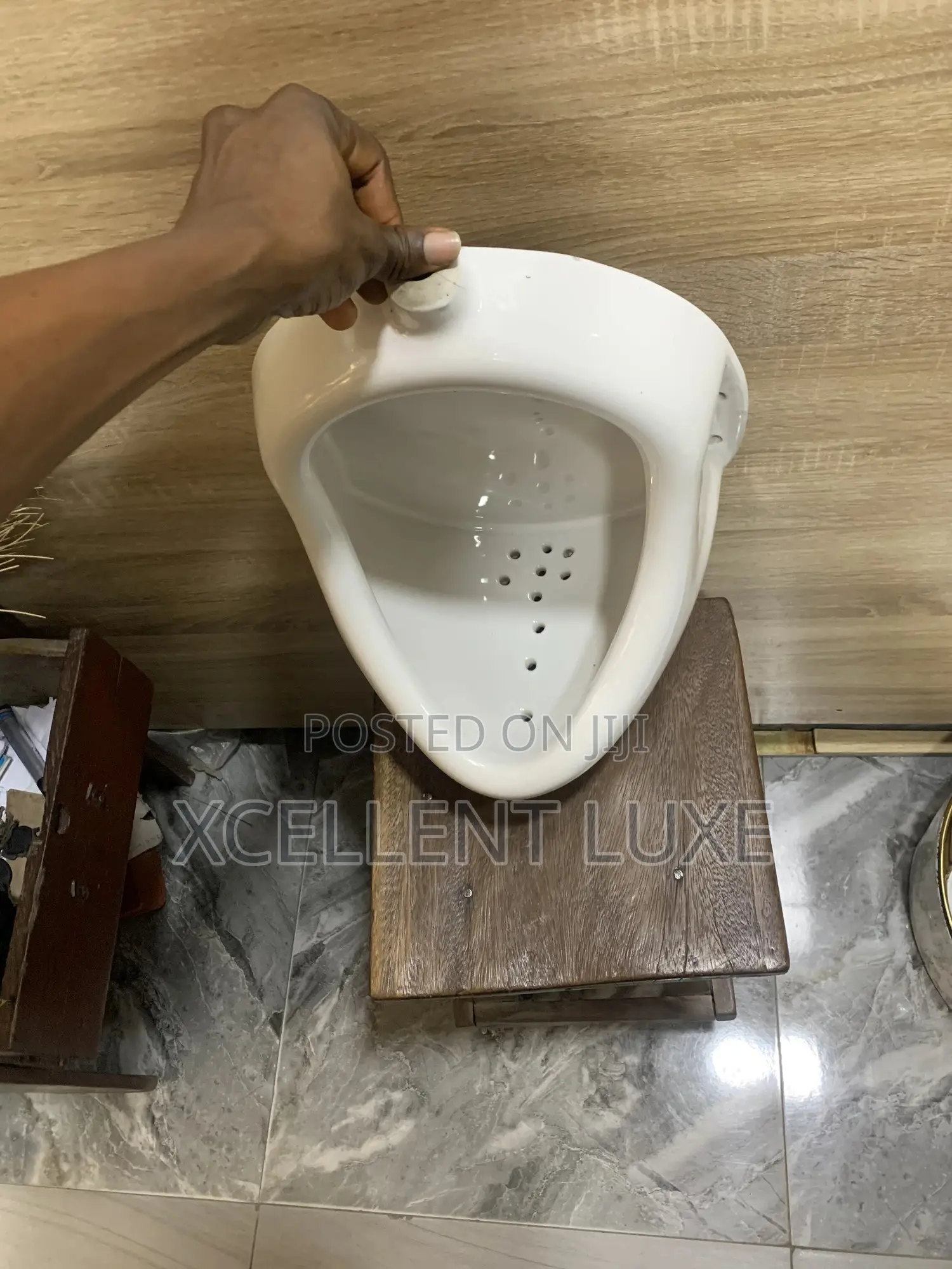 Wall Hang Urinal Bowl