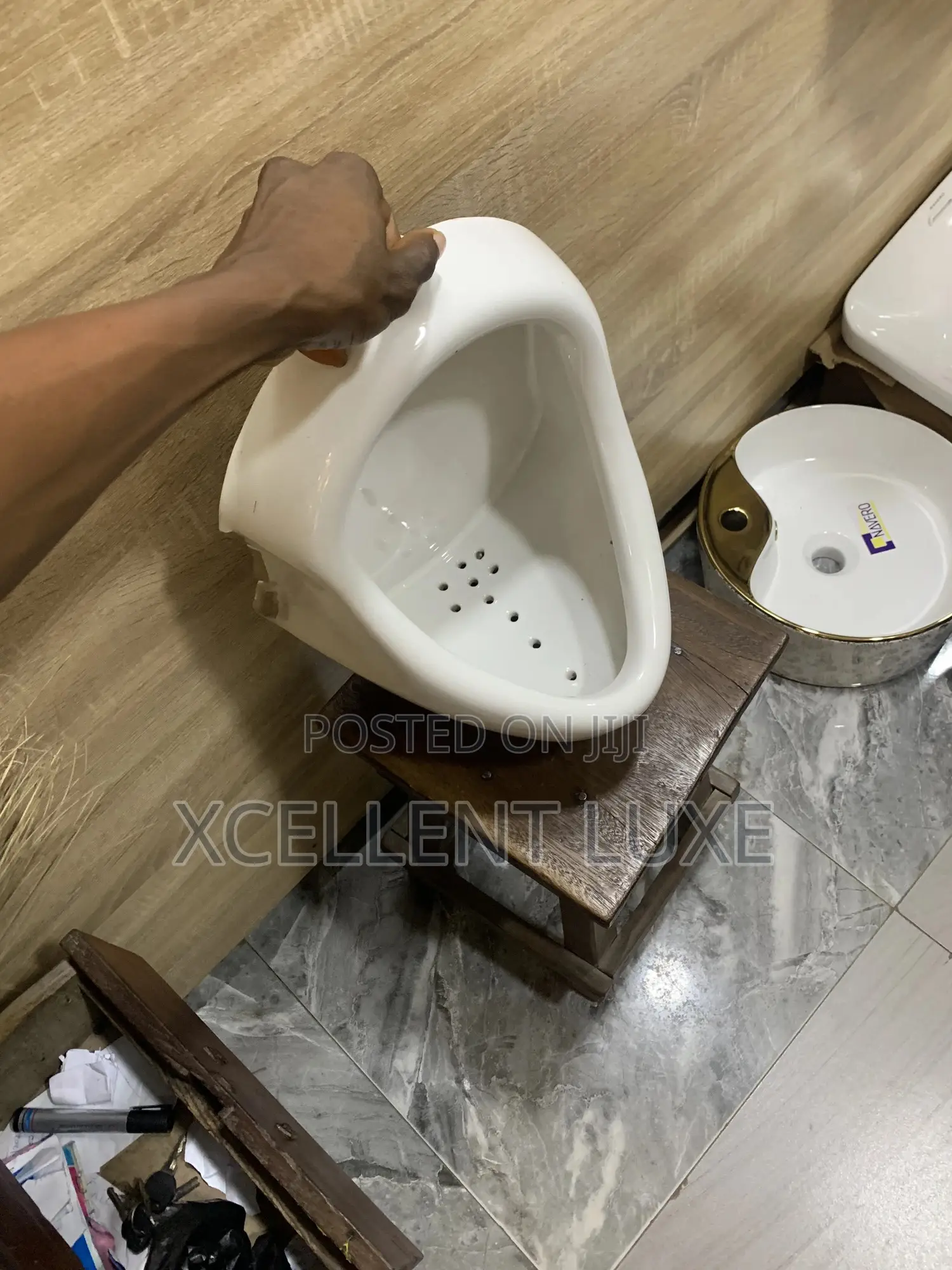 Wall Hang Urinal Bowl