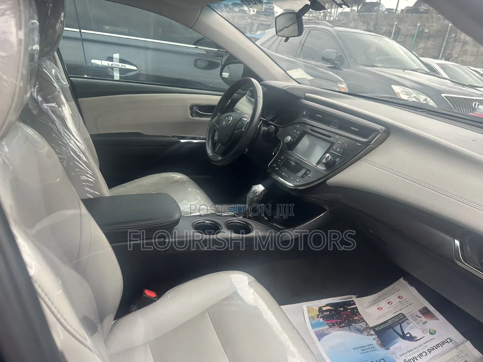 Toyota Avalon XLE Premium FWD Sedan (3.6L 6cyl 6A) 2016 Black