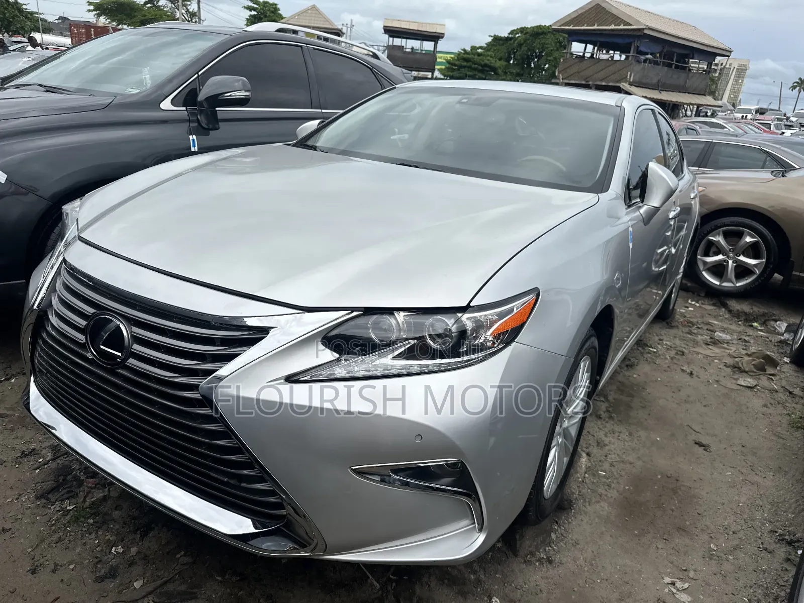 Lexus ES 350 FWD 2014 Silver