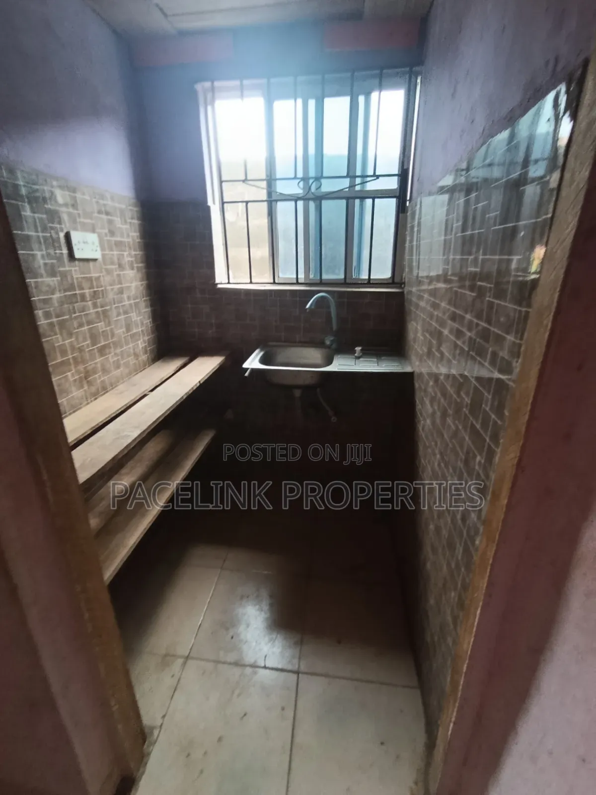 Mini Flat in Ayobo for rent