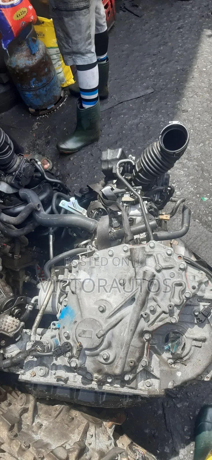 Engine and Gearbox Nissan Nv200