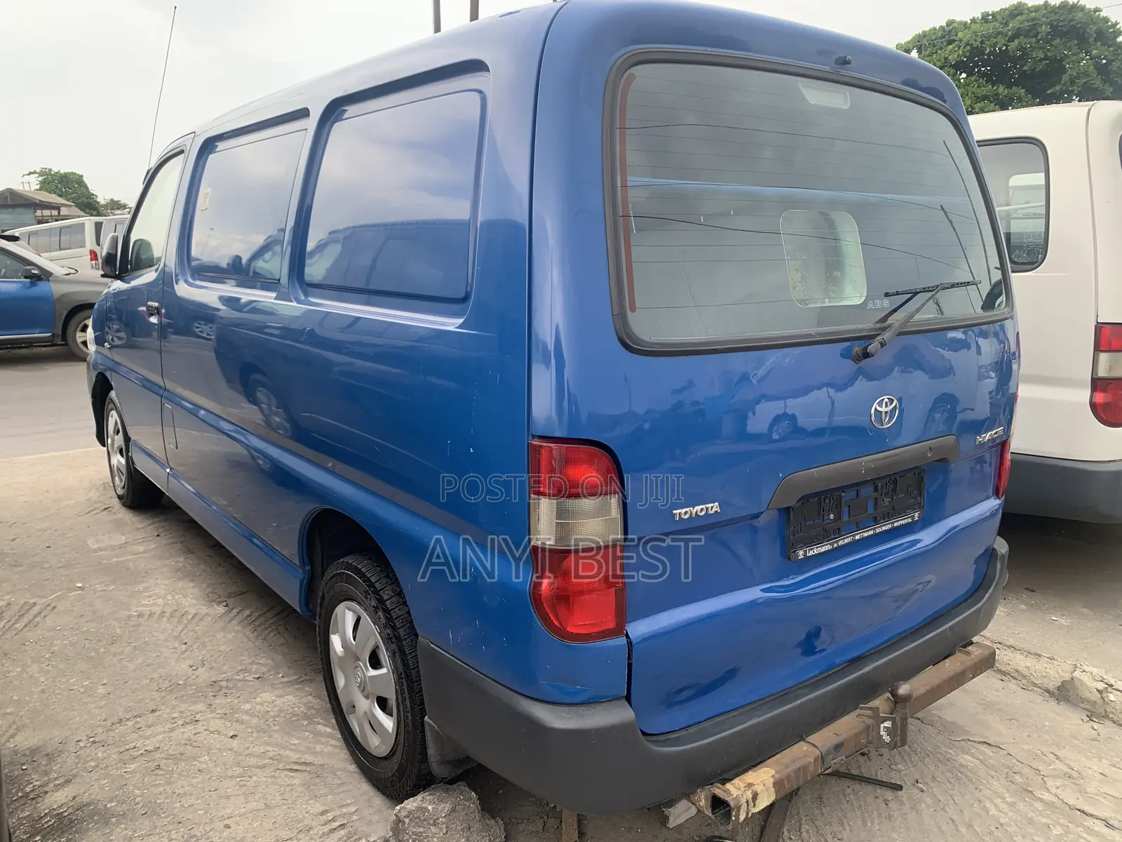 Toyota Grand HiAce 2008 Blue