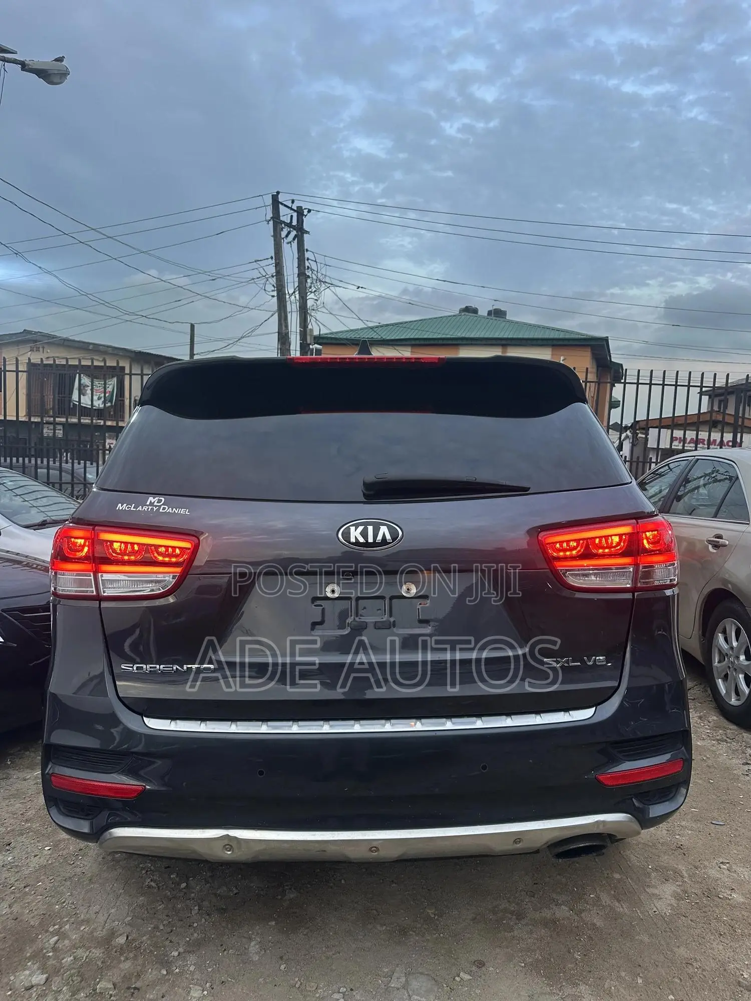 Kia Sorento 3.3L SXL AWD 2017 Gray