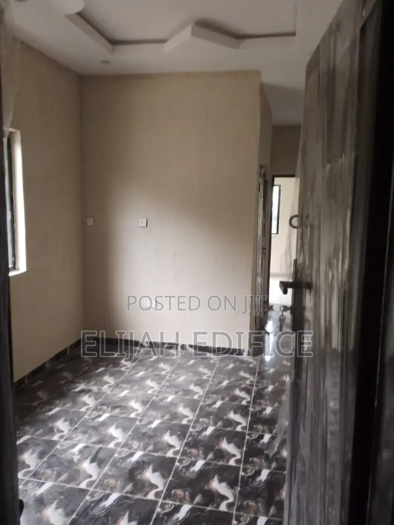 Furnished Mini Flat in Ibikunle, Mile 12 for rent