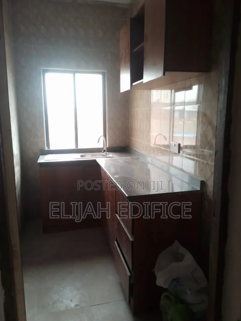 Furnished 3bdrm Block of Flats in Ibikunle, Mile 12 for rent