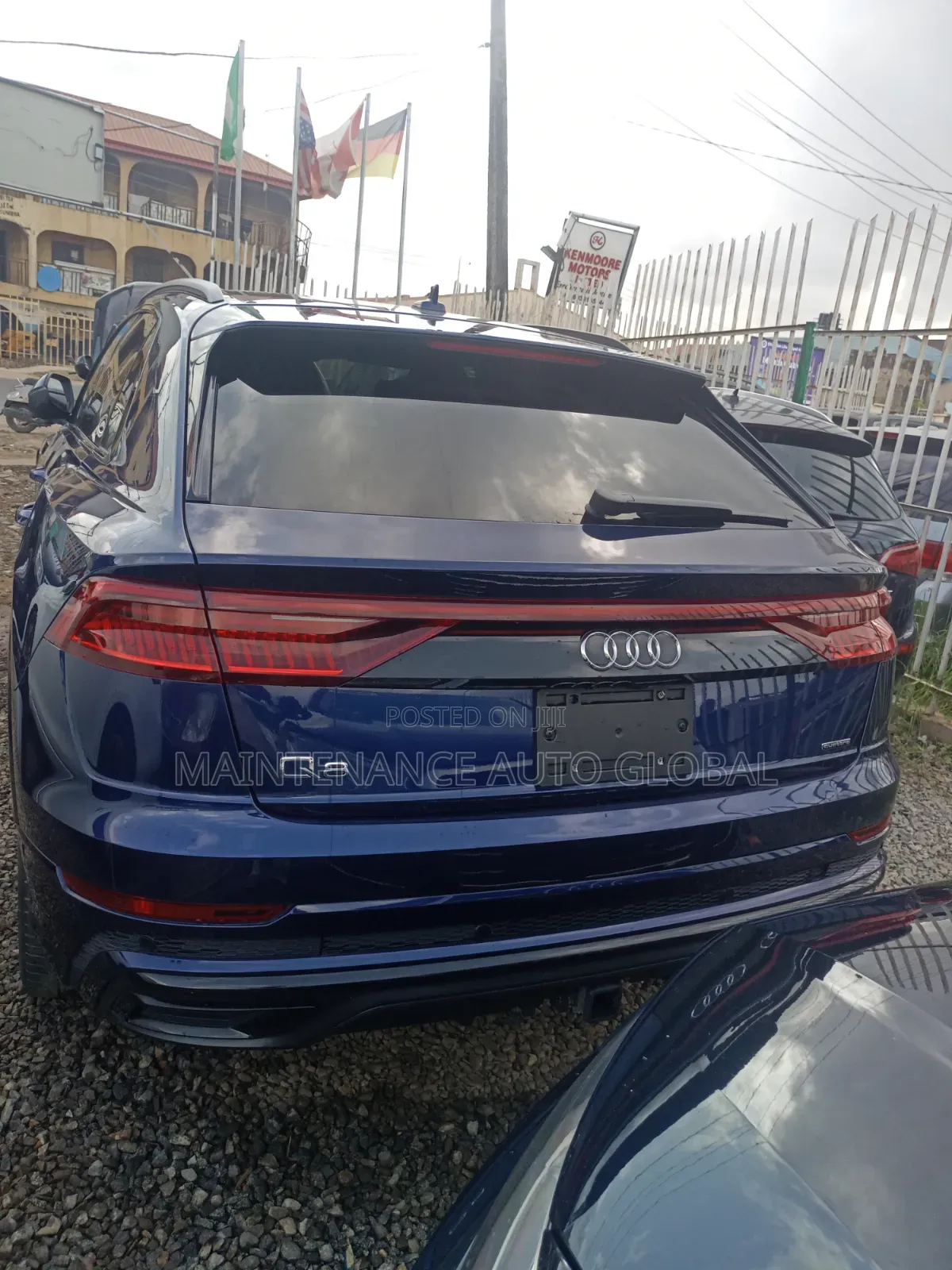 Audi Q8 Premium Plus 2023 Blue