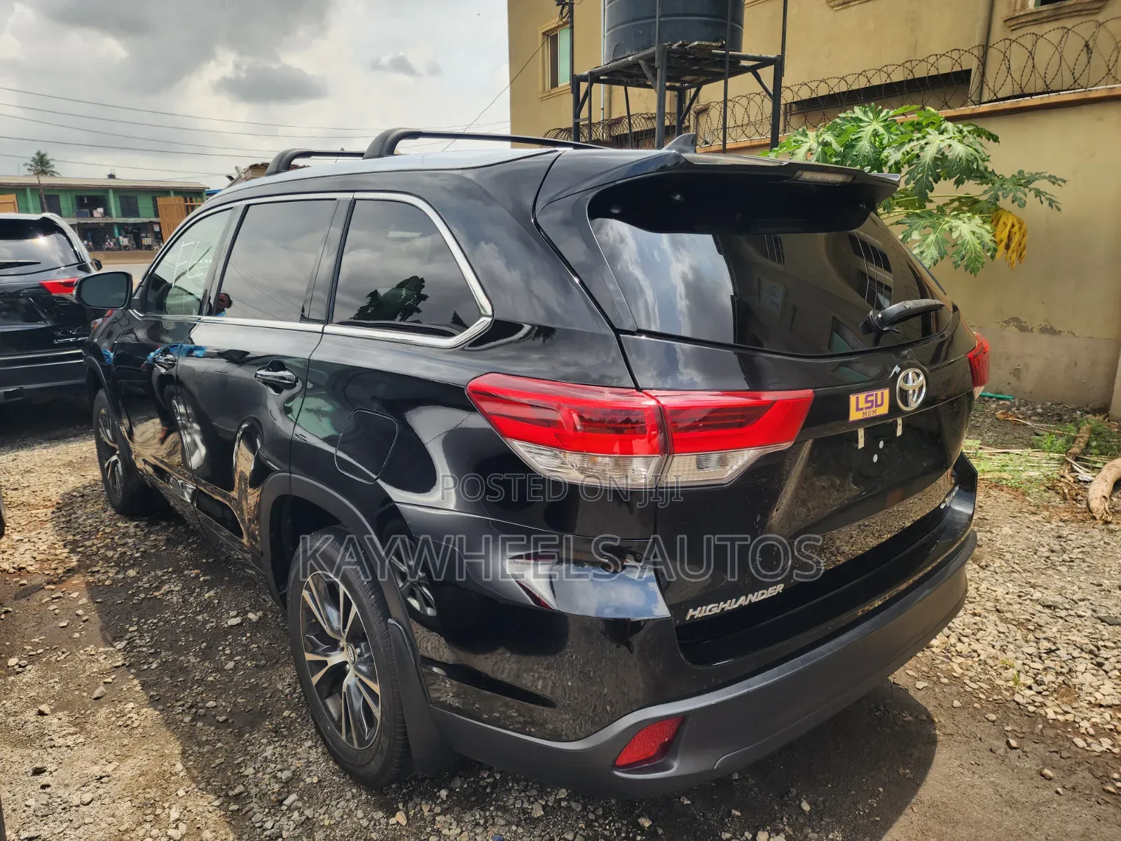 Toyota Highlander XLE V6 4x2 (3.5L 6cyl 6A) 2016 Black
