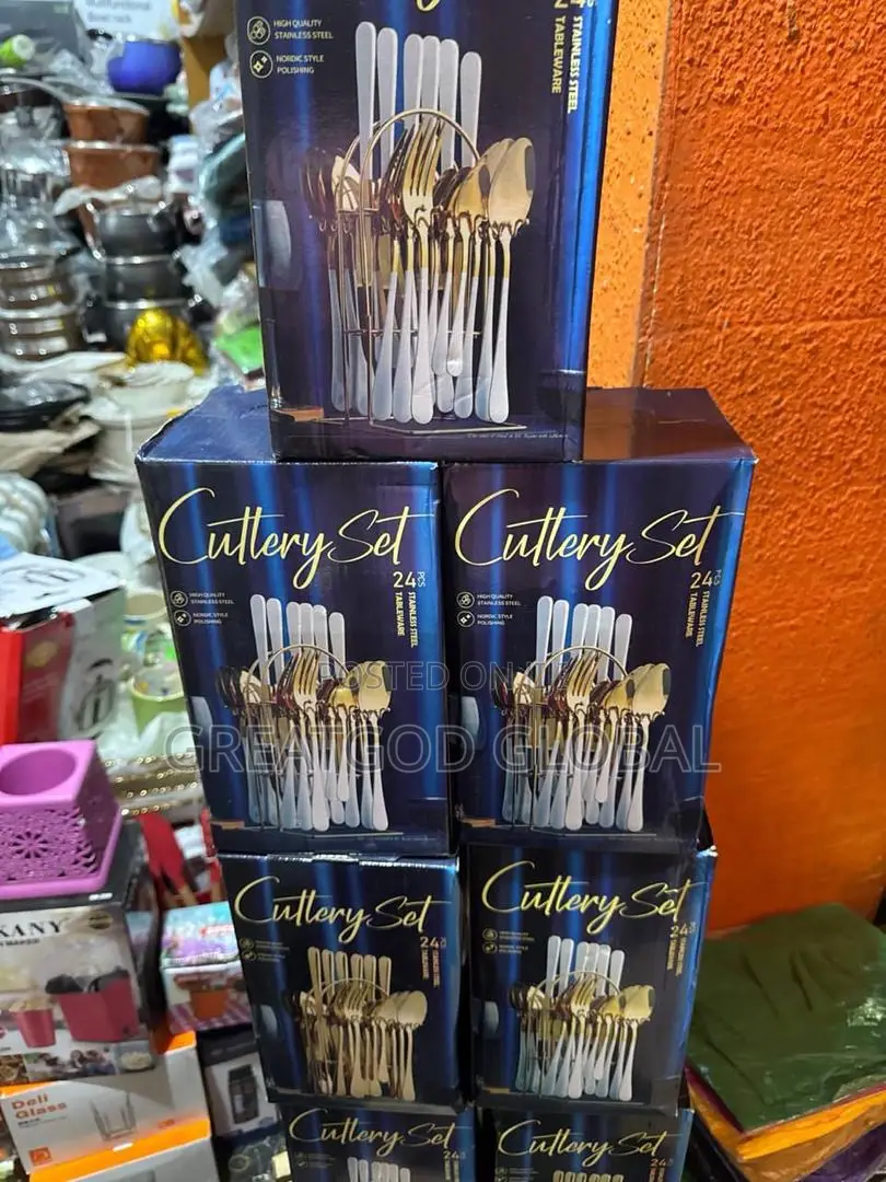 24-Piece Gold White Cutlery Set Stainless Steel Spoon Fork Knife Set