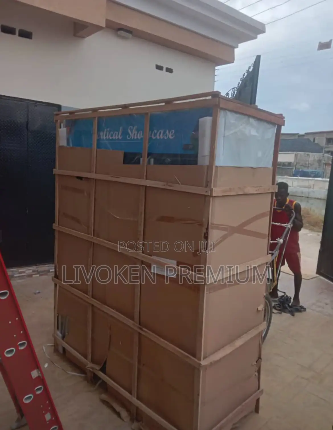 Vertical Showcase Industrial Chiller