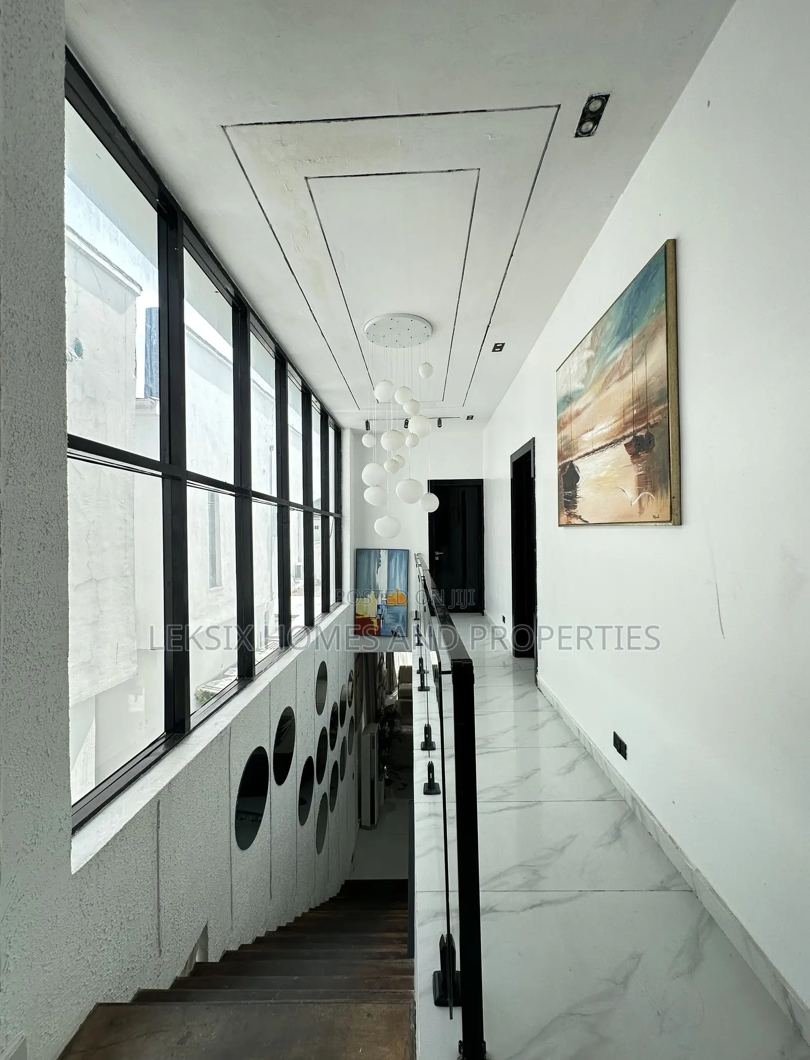 5bdrm Duplex in A Well Secured, Chevron for sale